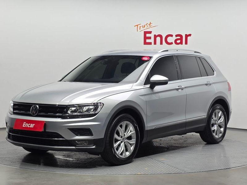 2020 Volkswagen Tiguan 2.0 TDI Premium photo 1