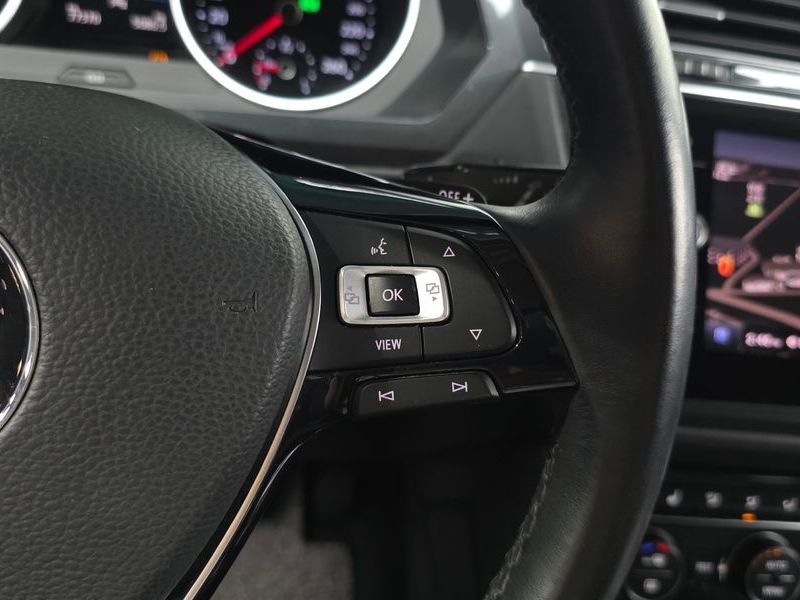 2020 Volkswagen Tiguan 2.0 TDI Premium photo 18