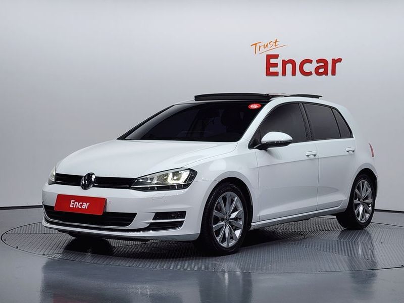 2016 Volkswagen Golf 2.0 TDI photo 1