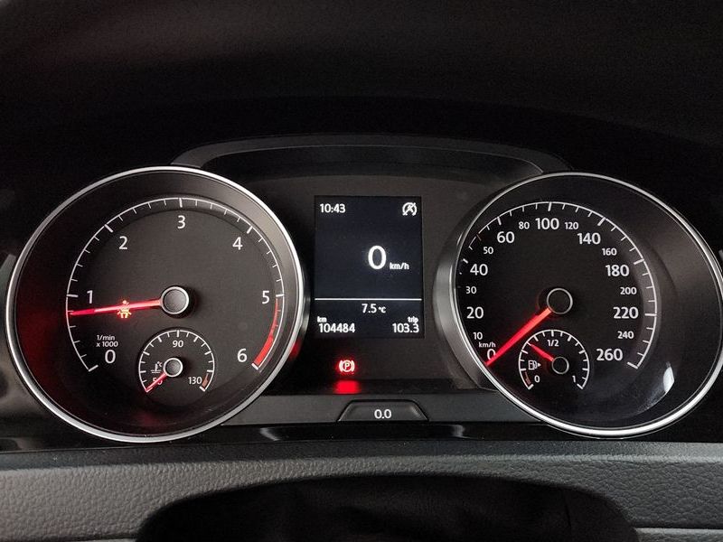 2016 Volkswagen Golf 2.0 TDI photo 8