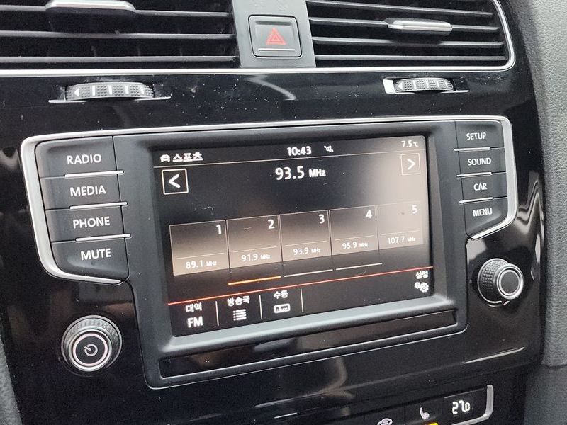 2016 Volkswagen Golf 2.0 TDI photo 14