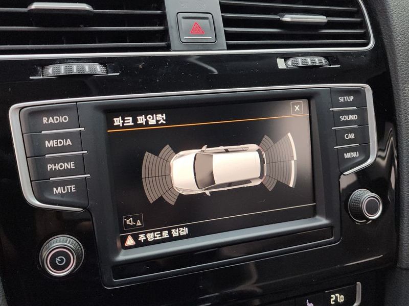 2016 Volkswagen Golf 2.0 TDI photo 15