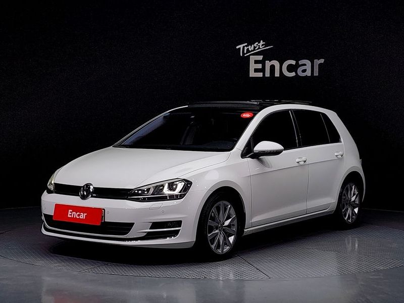 2016 Volkswagen Golf 2.0 TDI photo 1