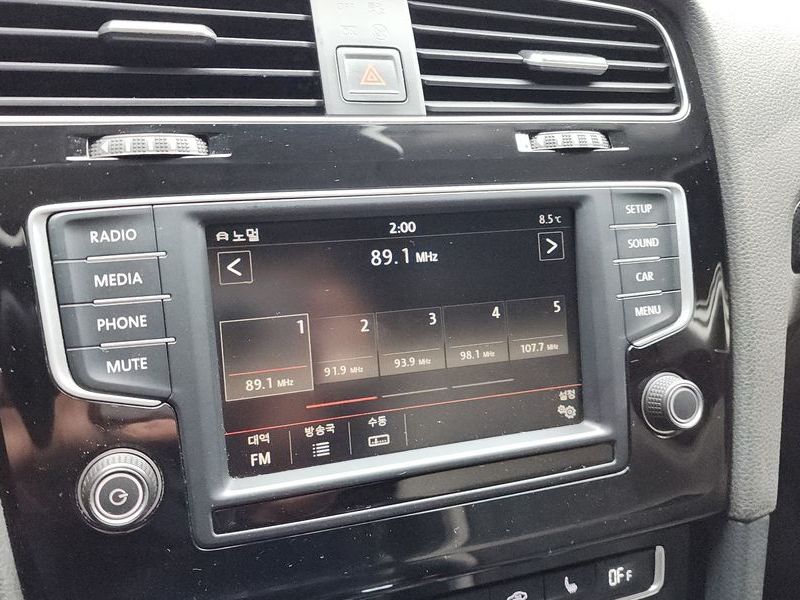 2016 Volkswagen Golf 2.0 TDI photo 15