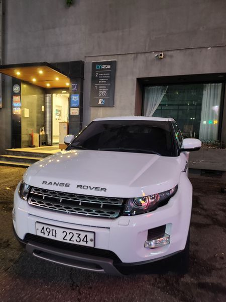 2012 Land Rover Range Rover Evoque 2.2 SD4 Prestige photo 1