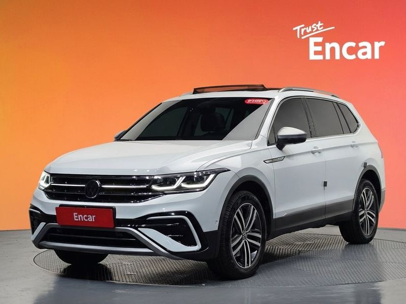 2024 Volkswagen Tiguan 2.0 TSI Prestige photo 1