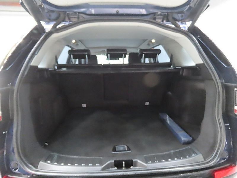 2017 Land Rover Discovery Sport 2.0 TD4 SE photo 8