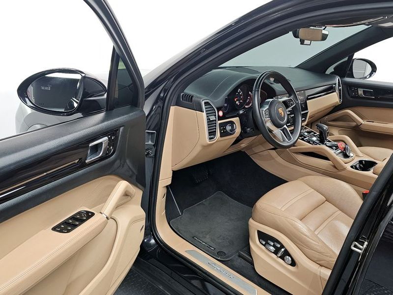 2021 Porsche Cayenne 3.0 photo 10