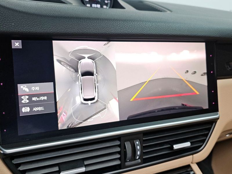 2021 Porsche Cayenne 3.0 photo 16