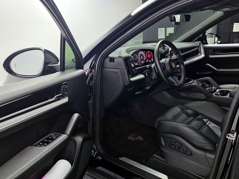 2024 Porsche Cayenne 3.0 Coupe photo 10