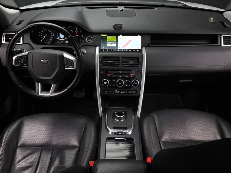 2019 Land Rover Discovery Sport 2.0 TD4 SE photo 7