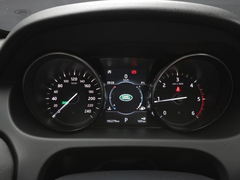 2019 Land Rover Discovery Sport 2.0 TD4 SE photo 8