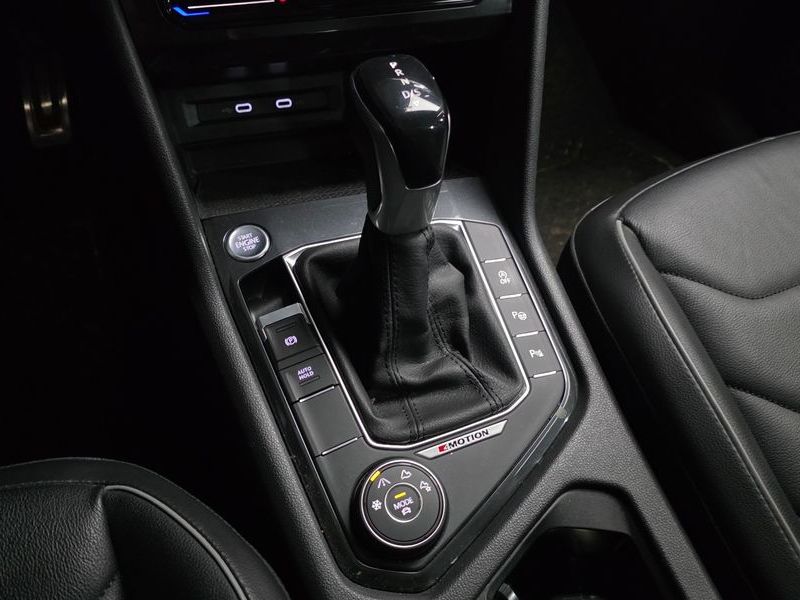2021 Volkswagen Tiguan 2.0 TDI 4-Motion Premium photo 9