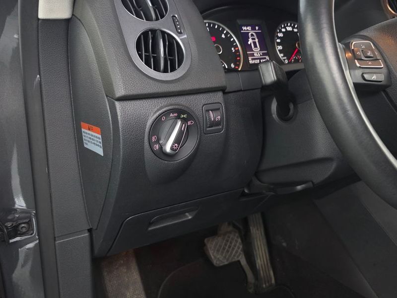 2015 Volkswagen Tiguan 2.0 TDI Comfort 5N photo 13