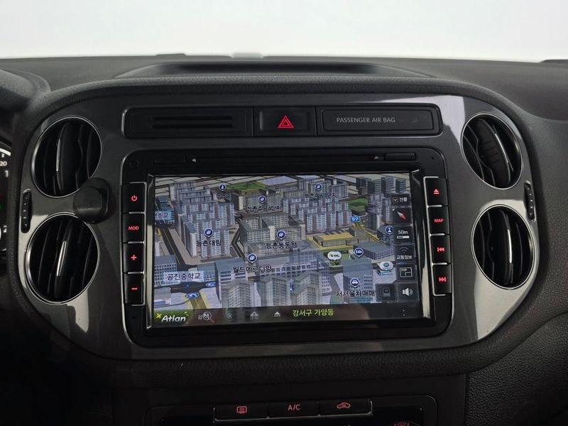 2015 Volkswagen Tiguan 2.0 TDI Comfort 5N photo 15