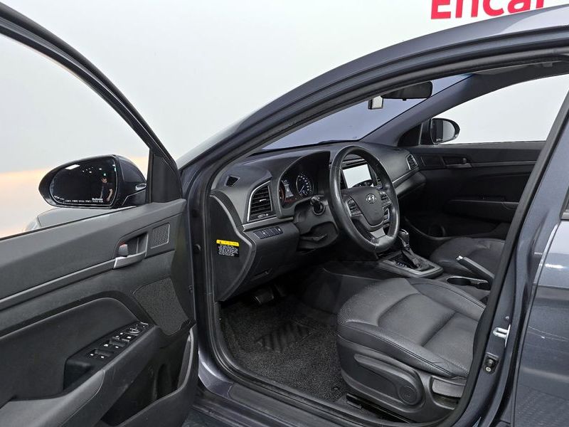 2016 Hyundai Avante 1.6 e-VGT SMART Special photo 10