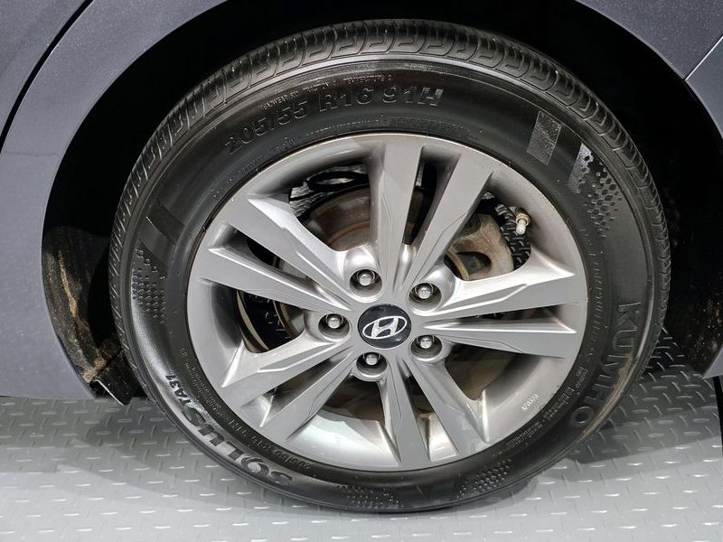 2016 Hyundai Avante 1.6 e-VGT SMART Special photo 21