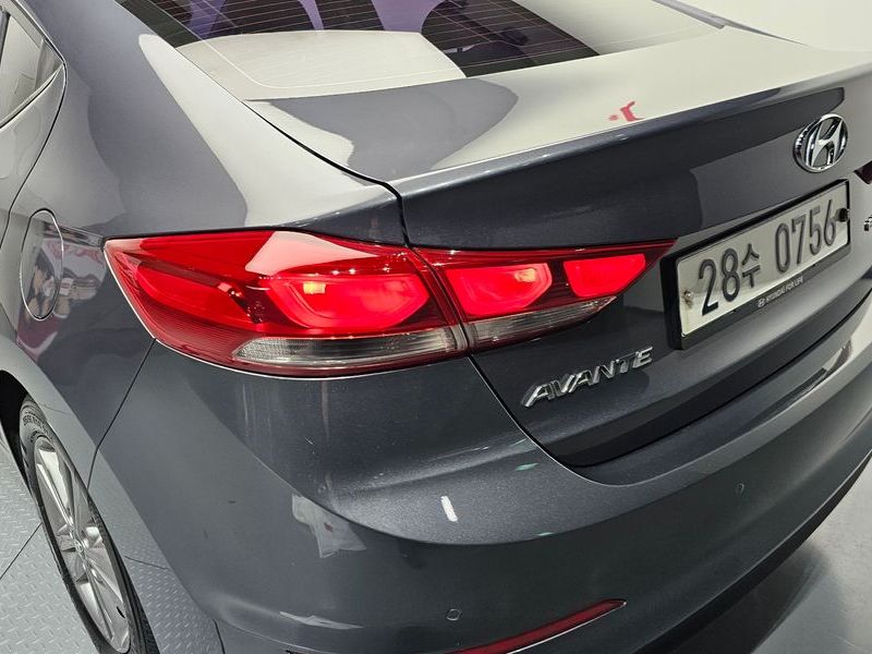 2016 Hyundai Avante 1.6 e-VGT SMART Special photo 23
