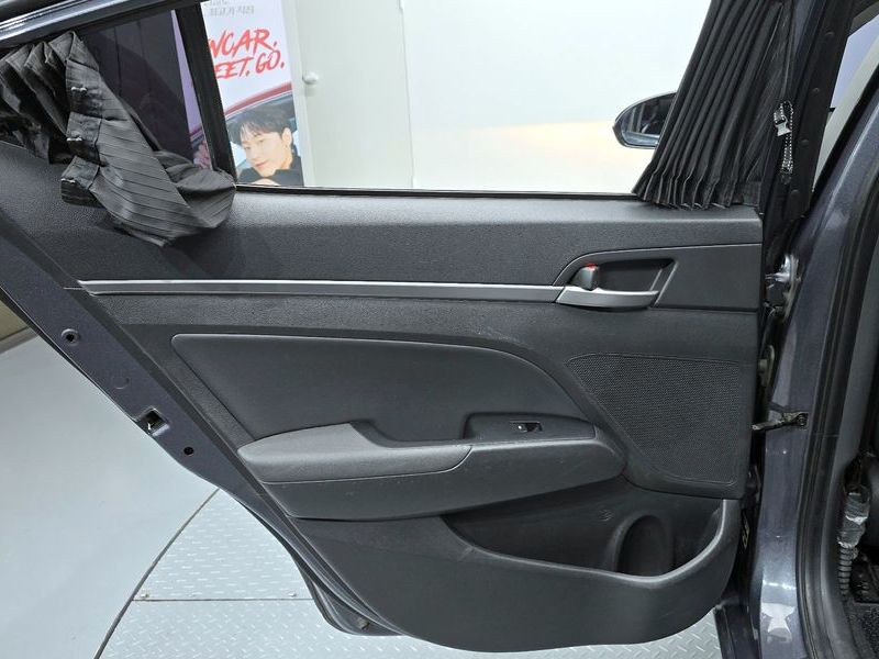2016 Hyundai Avante 1.6 e-VGT SMART Special photo 25