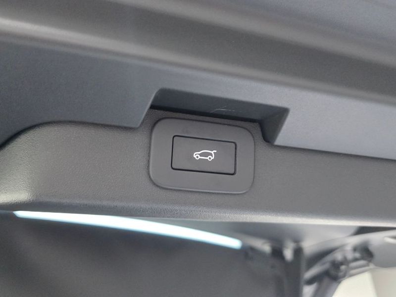 2024 Land Rover Discovery P360 Dynamic HSE photo 20