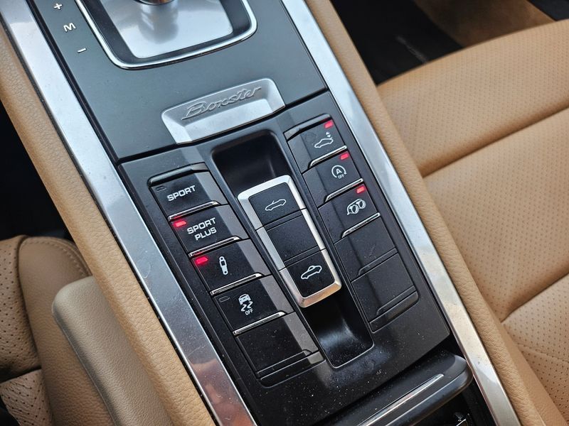 2015 Porsche 박스터 S 3.4 981 photo 12