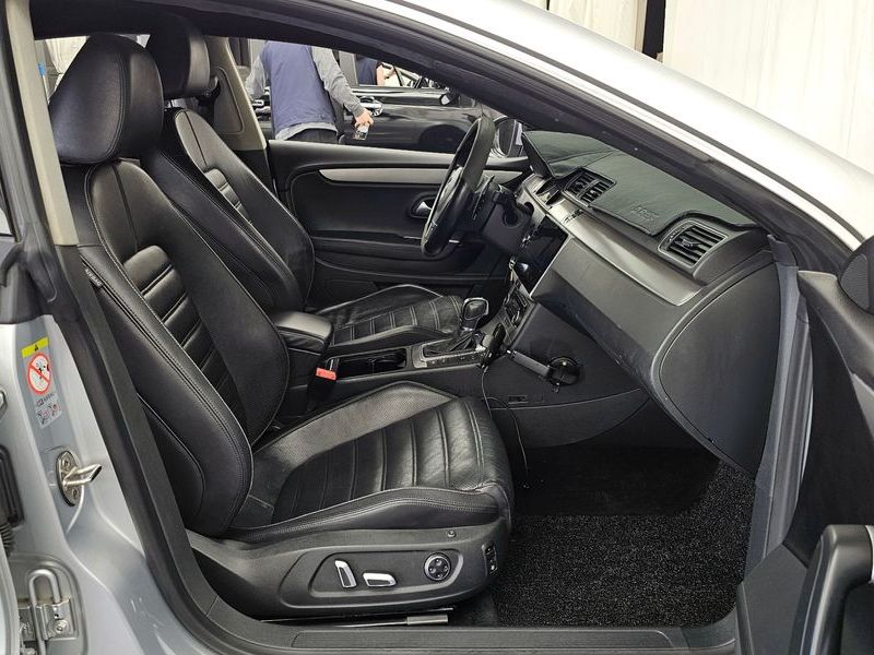 2012 Volkswagen CC 2.0 TDI BlueMotion photo 11