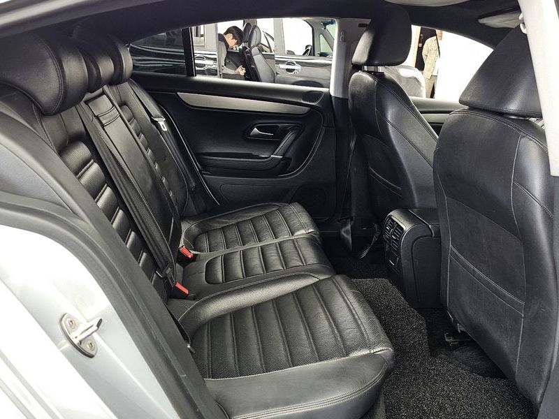 2012 Volkswagen CC 2.0 TDI BlueMotion photo 12