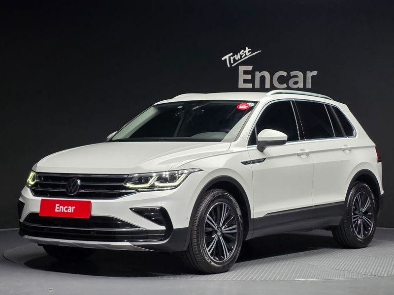 2022 Volkswagen Tiguan 2.0 TDI Premium photo 1