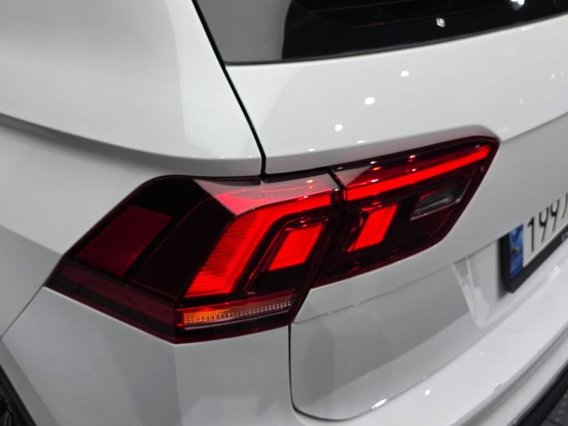 2022 Volkswagen Tiguan 2.0 TDI Premium photo 23
