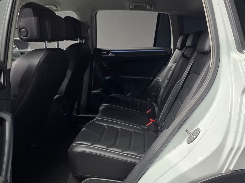 2022 Volkswagen Tiguan 2.0 TDI Premium photo 26