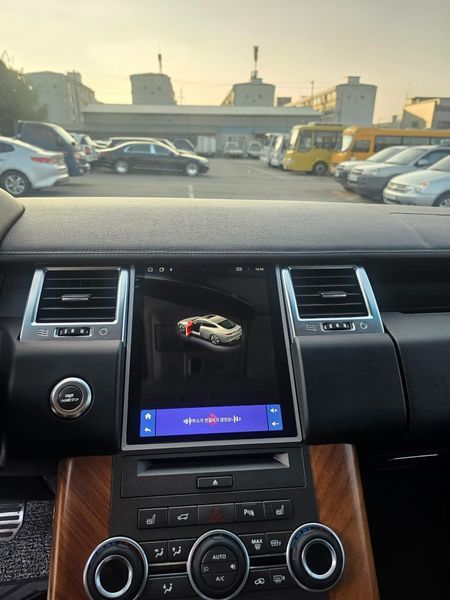 2012 Land Rover Range Rover Sport 3.0 SDV6 photo 9