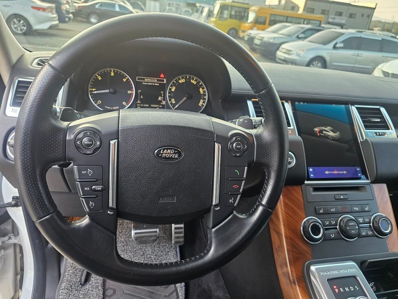 2012 Land Rover Range Rover Sport 3.0 SDV6 photo 11