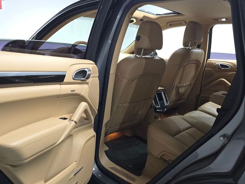 2012 Porsche Cayenne 3.0 Diesel 958 photo 11