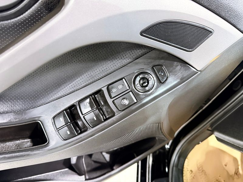 2013 Hyundai Avante M16 GDI Smart photo 8