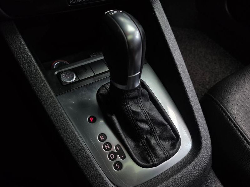 2013 Volkswagen Jetta 2.0 TDI 6th photo 9