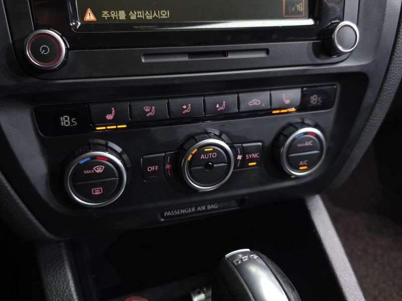 2013 Volkswagen Jetta 2.0 TDI 6th photo 18
