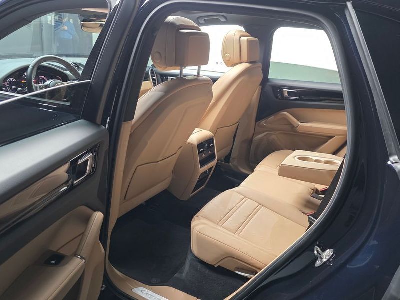 2020 Porsche Cayenne 3.0 E-Hybrid photo 11