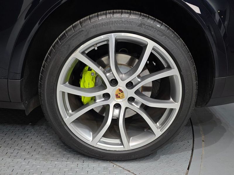 2020 Porsche Cayenne 3.0 E-Hybrid photo 21
