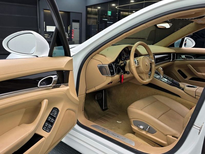 2013 Porsche Panamera 3.6 AWD 970 photo 10