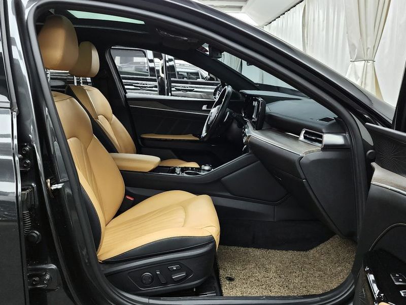 2021 Kia K5 2.0 Signature photo 11