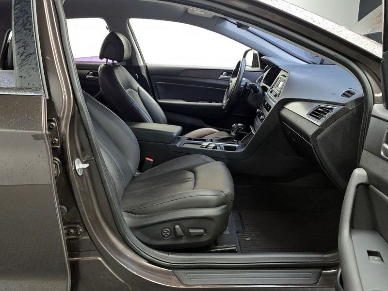 2017 Hyundai Sonata 1.6 Turbo Smart photo 21