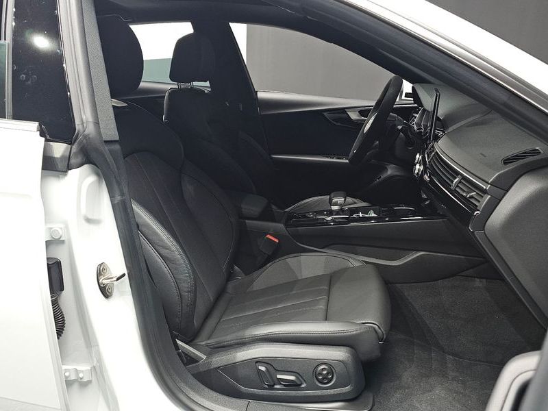 2021 Audi A5 40 TFSI Quattro Premium Sportback photo 10