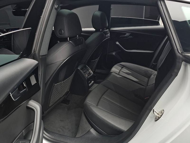 2021 Audi A5 40 TFSI Quattro Premium Sportback photo 12