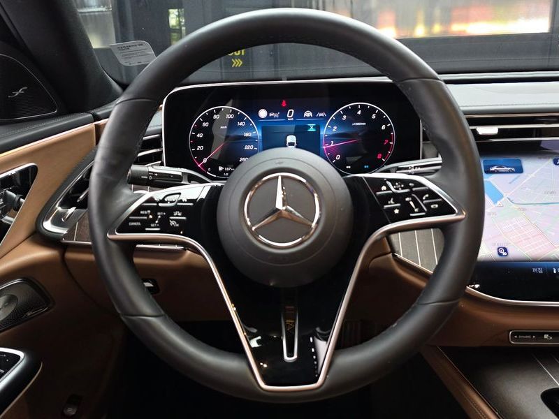 2024 Mercedes-Benz E-Class E450 4MATIC photo 13