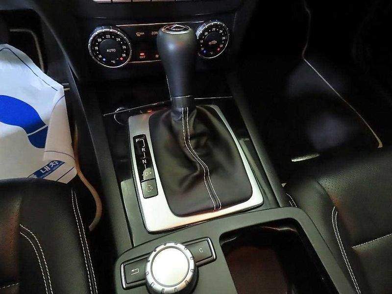 2014 Mercedes-Benz C-Class C220 CDI Coupe photo 12
