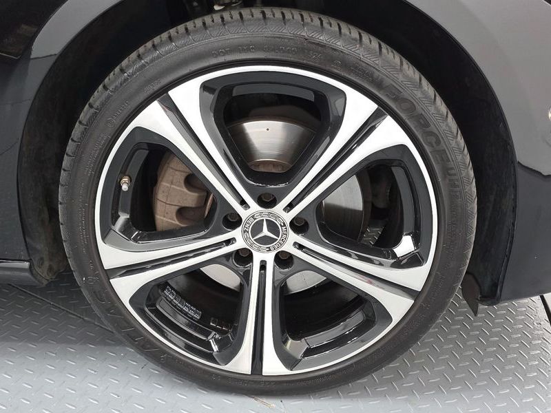 2023 Mercedes-Benz C-Class C300 4MATIC Avantgarde photo 21