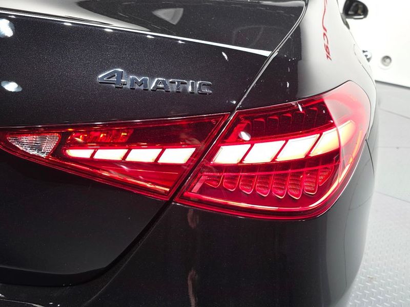 2023 Mercedes-Benz C-Class C300 4MATIC Avantgarde photo 23