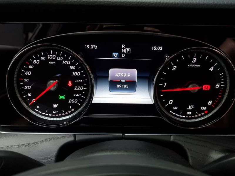2018 Mercedes-Benz E-Class E220d 4MATIC Avantgarde photo 8