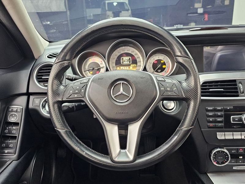 2012 Mercedes-Benz C-Class C200 CGI AVANTGARDE photo 14
