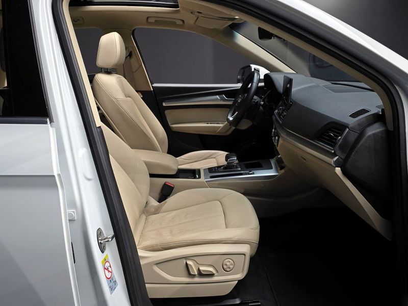 2022 Audi Q5 45 TFSI Quattro photo 10